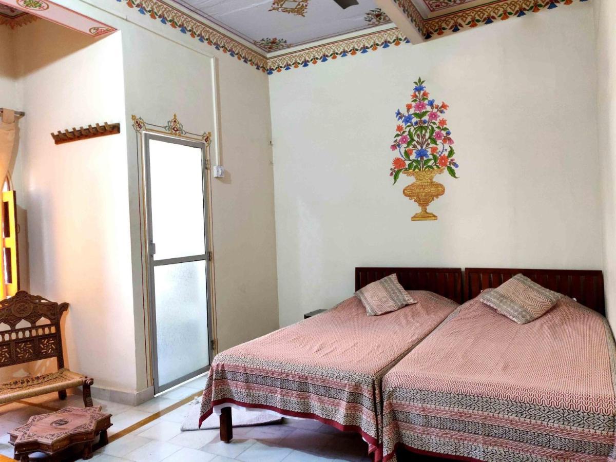 Tourist Pension Nawalgarh Exteriér fotografie